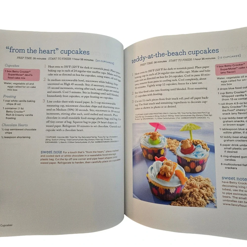 Betty Crocker Mix‎ It Up Desserts Cookbook Hardcover 320 Recipes 2012 Rodale